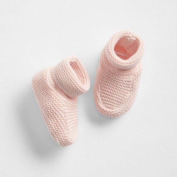 GAP Baby Brannan Booties Pink 6-12M - Picture 1 of 5